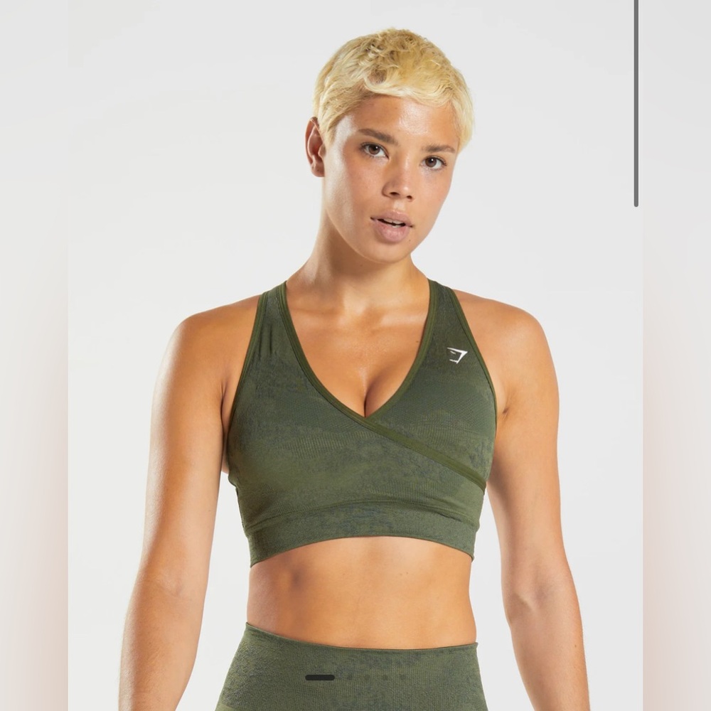 ‼️Gymshark adapt camo seamless sports bra‼️